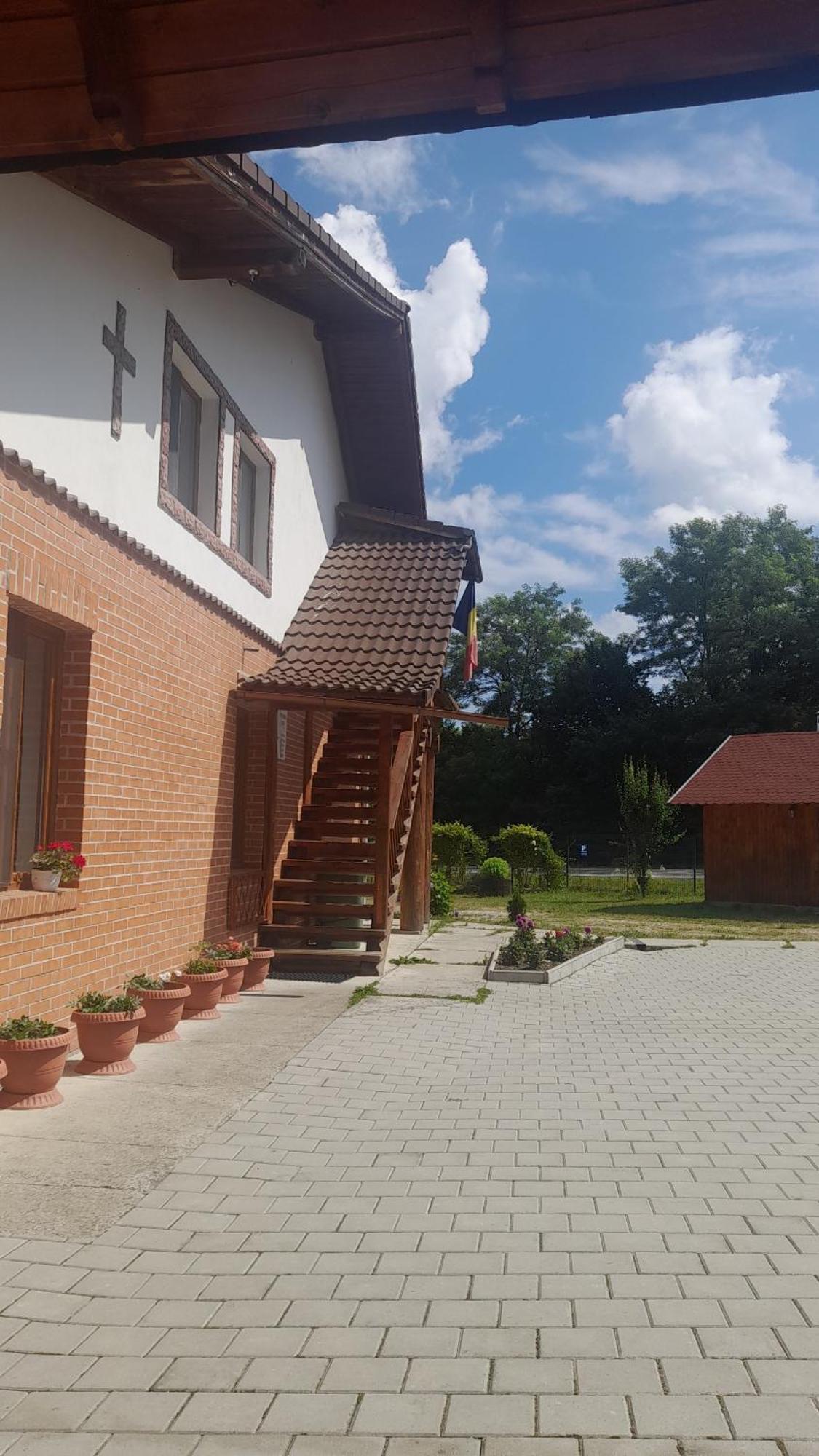 Pensiunea Dates Cîrţişoara Kültér fotó